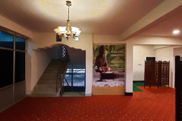 Hotel Interior 4 of 19