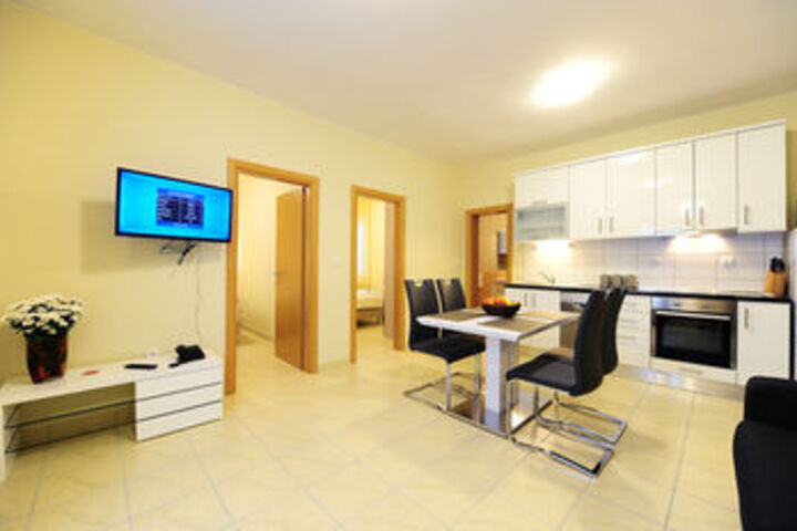 Room 35 of 51