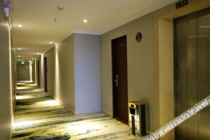 Hotel Interior 16 of 26