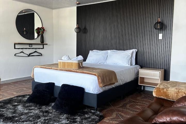 Room 5 of 49