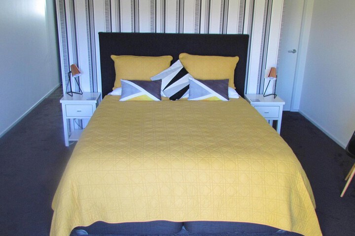 Room 10 of 57