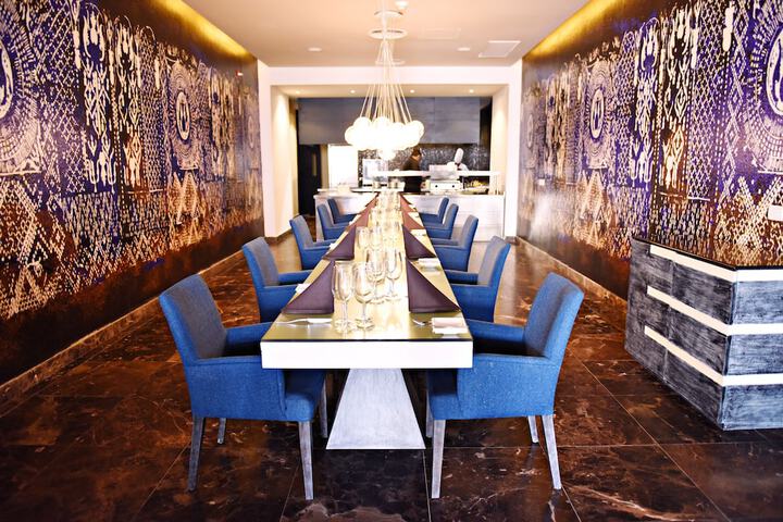 Dining 94 of 147