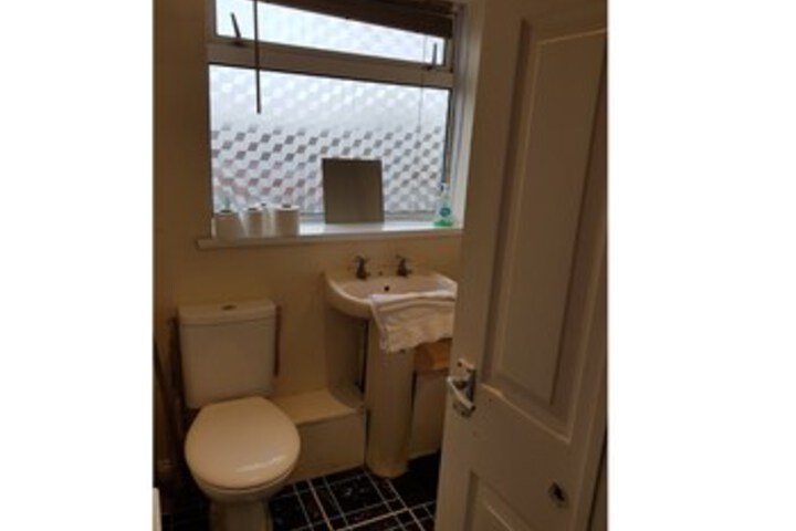 Room 5 of 35