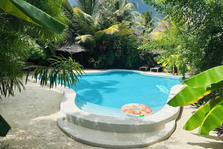 Pool 56 of 90