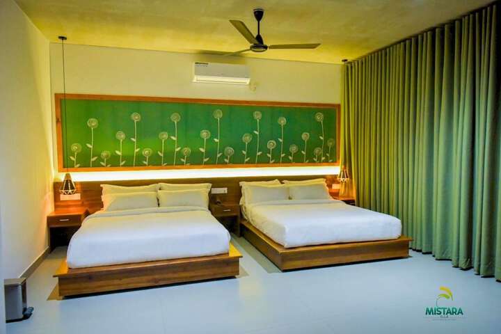 Room 7 of 35