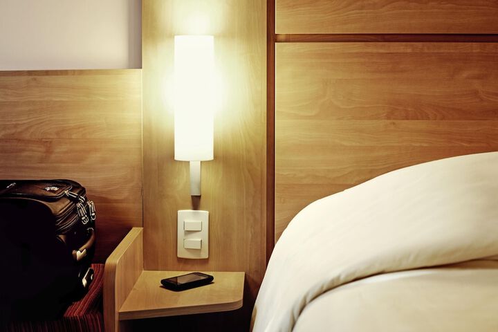 Room 14 of 39