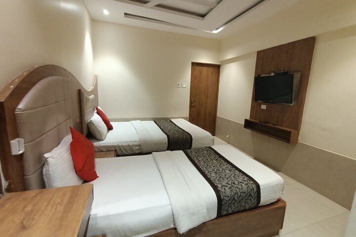 Room 58 of 90