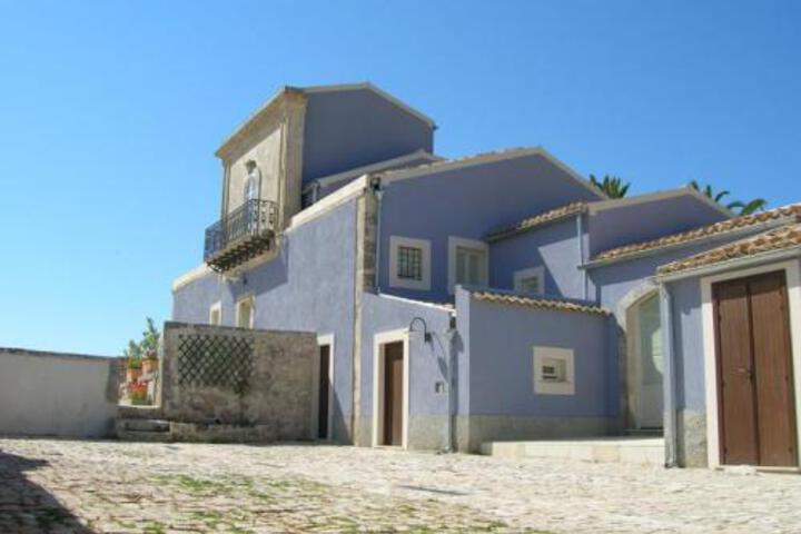 Exterior Photo