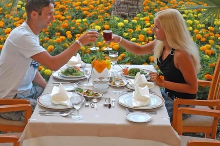 Dining 108 of 120