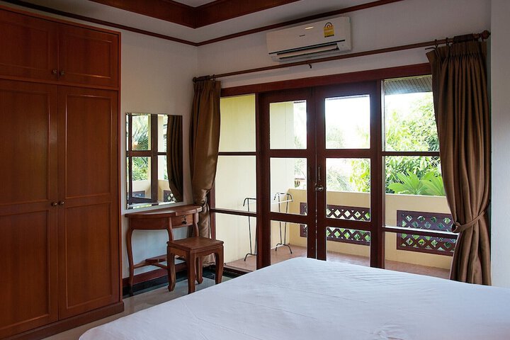 Room 48 of 72
