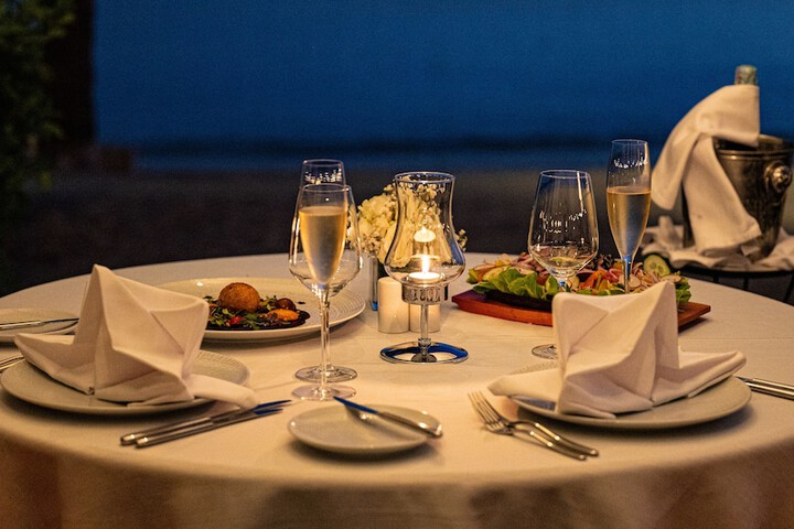 Dining 47 of 79