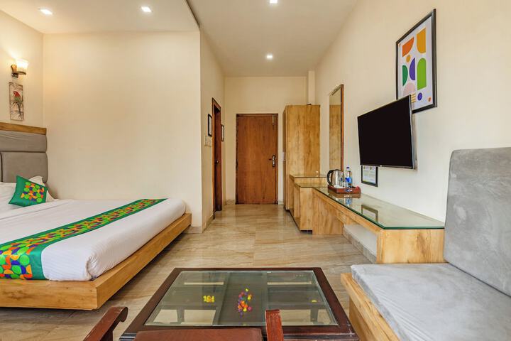 Room 18 of 45