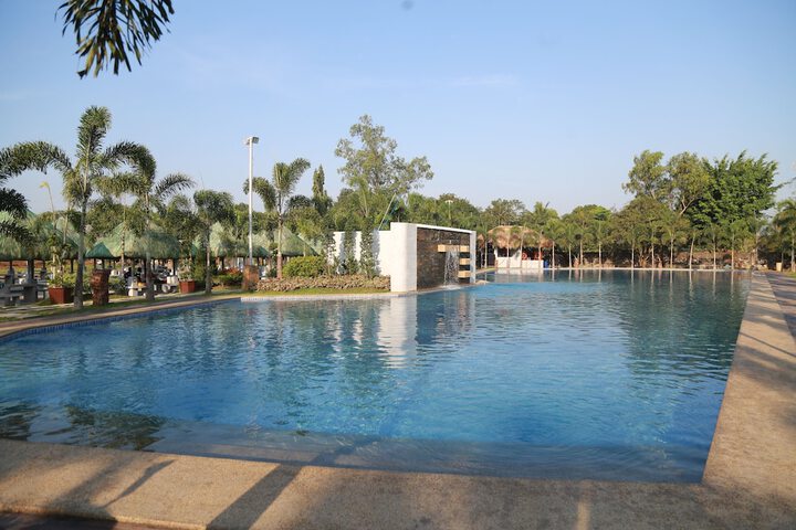 Pool 16 of 31