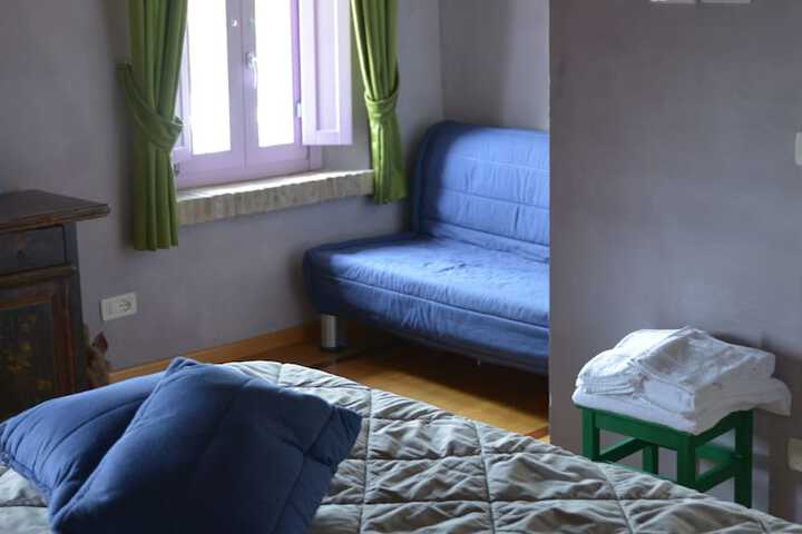 Room 25 of 71
