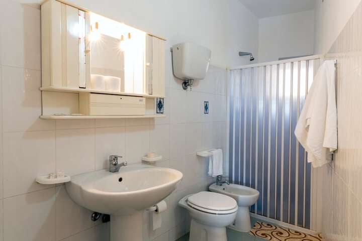Bathroom Interior Photo