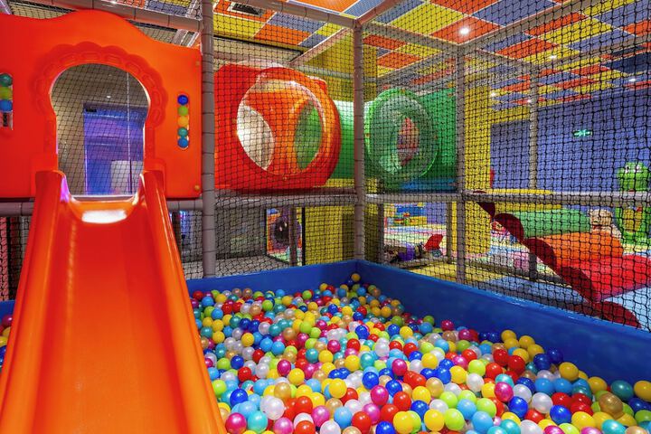 Childrens Activities 209 of 254