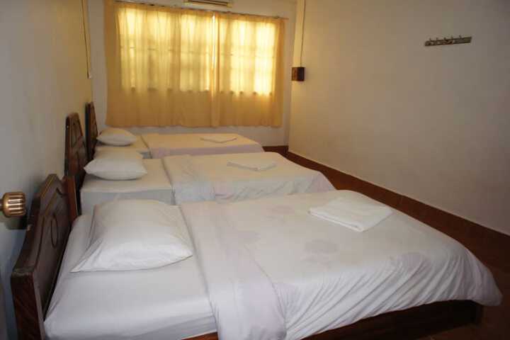Room 6 of 21