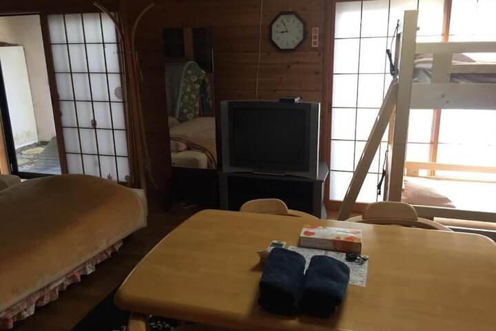 Room 26 of 51