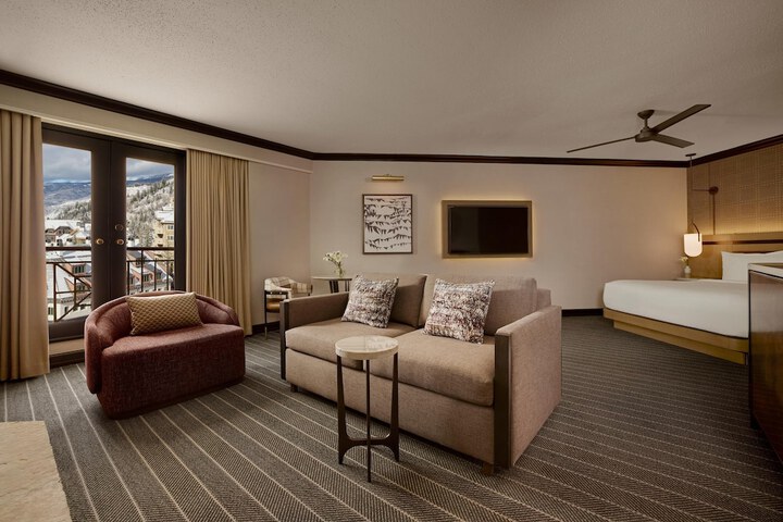 Room 42 of 186