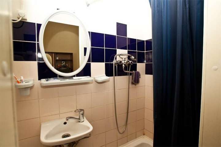 Room 20 of 26