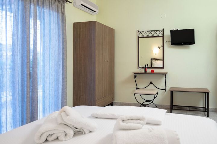 Room 29 of 52