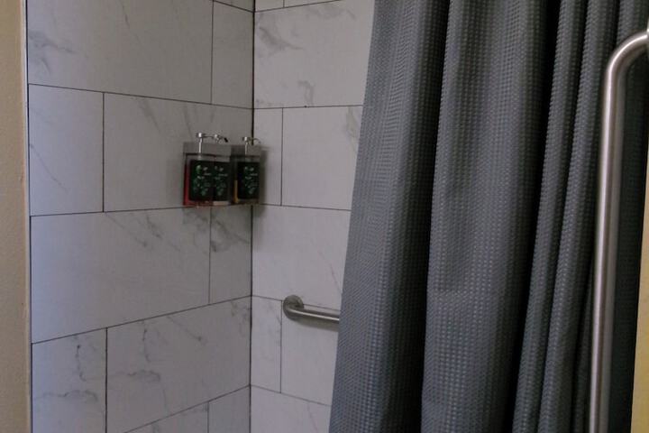 Room 46 of 71