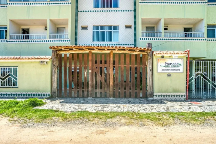 Hero Image 1 of 18