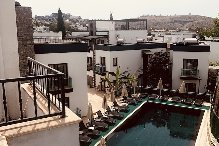 Terrace/Patio 152 of 159