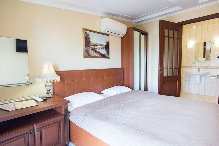 Room 20 of 73