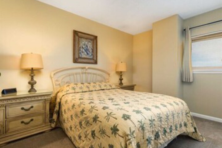 Room 135 of 152
