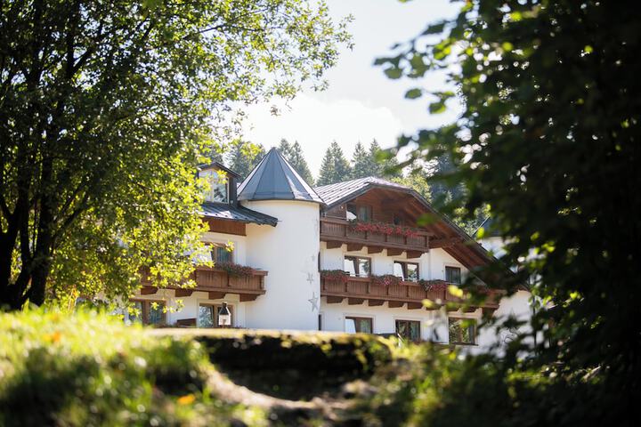 Hotel ZUM STERNENHOF in Koessen
