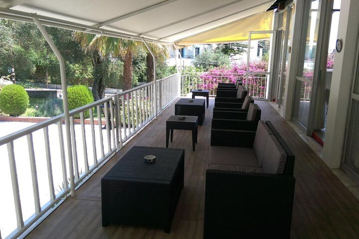 Terrace/Patio 23 of 41