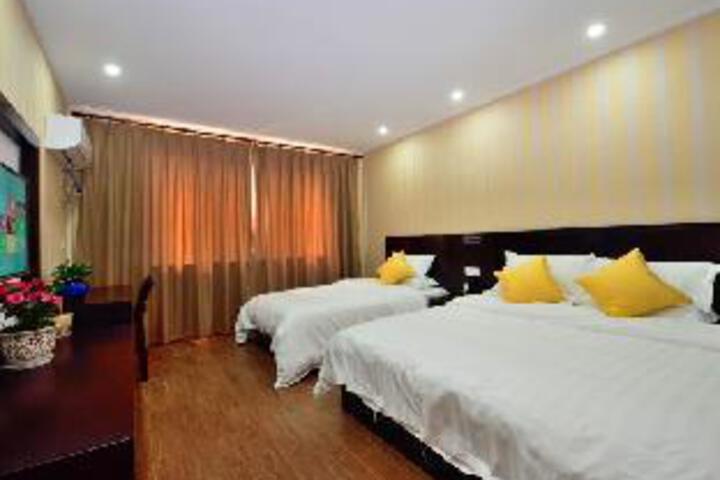 Room 22 of 23