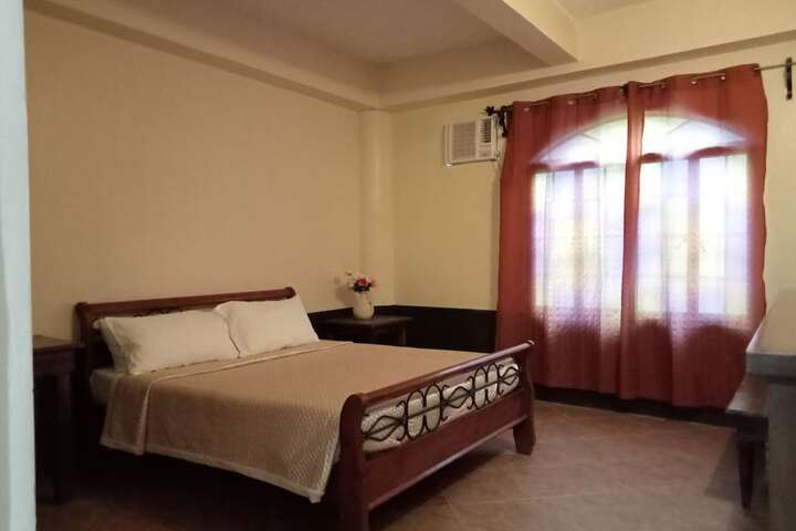 Room 18 of 42