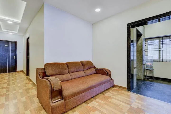 Room 2 of 21