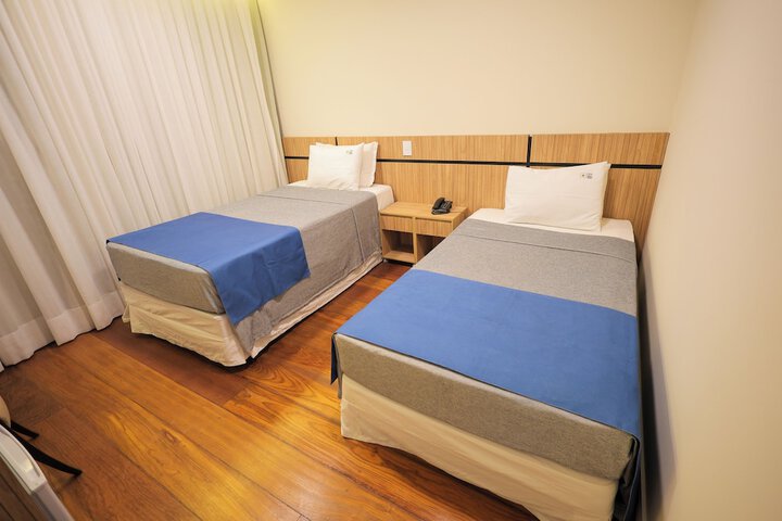 Room 9 of 43