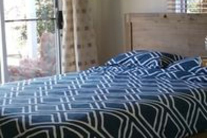 Room 10 of 25