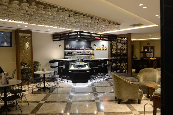 Hotel Lobby