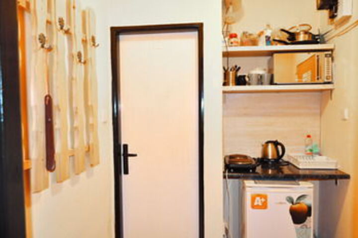 Room 5 of 5