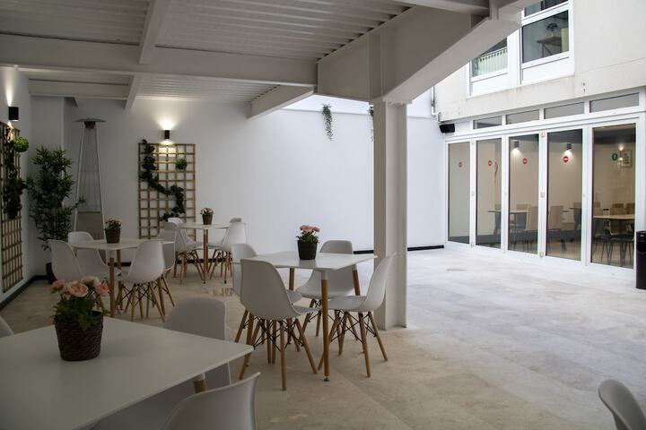 Terrace/Patio 30 of 40