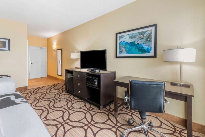 Room 12 of 45