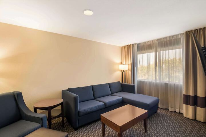 Room 16 of 55