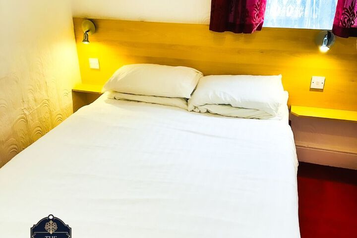 Room 18 of 49