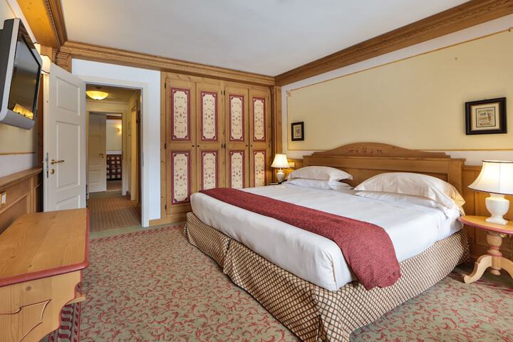 Room 16 of 89
