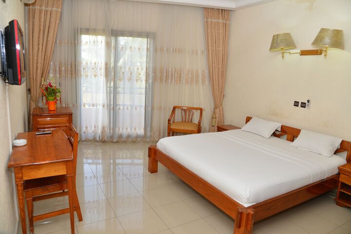 Room 8 of 41