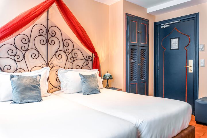 Room 14 of 26