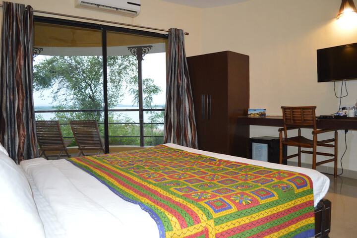 Room 20 of 55
