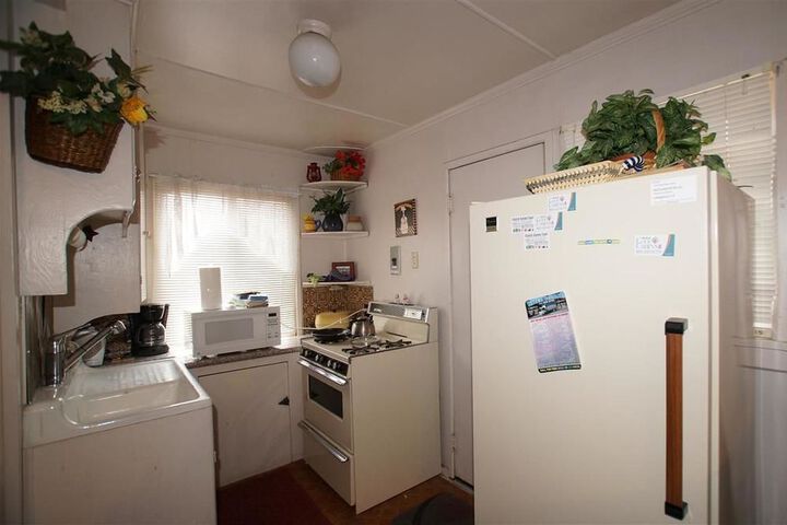 Room 35 of 41