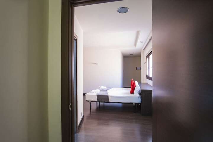 Room 50 of 91