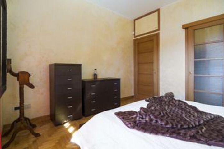 Room 14 of 52